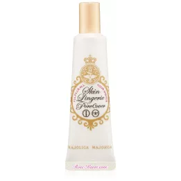 SHISEIDO - Majolica Majorca - Skin Lingerie Pore Cover